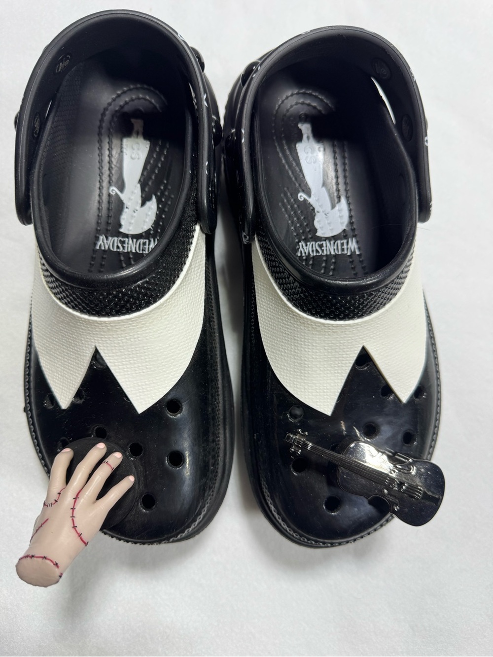 The Wednesday x Crocs Stomp Platform Clog - Picture 4 of 15